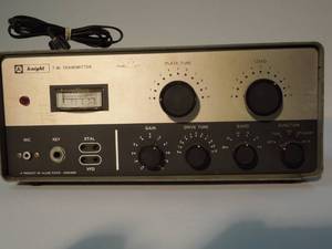 lot 14 image: Knight Audio Radio Transmitter