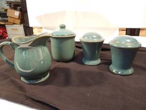 lot 19 image: Aqua Stoneware Creamer, Sugar, Lid, Salt & Pepper Shaker