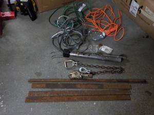 lot 26 image: Trouble Light, Cords and More...