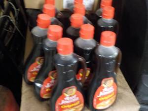 lot 65 image: 12 Bottles Aunt Jemina Original Syr...