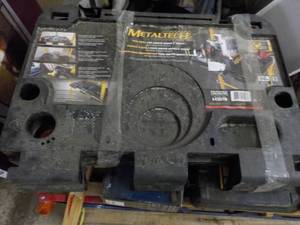 lot 125 image: Metal Tech Tool Shelf...