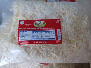 lot 163 image: 5 lbs. Bag Frozen Shredded Low Mois...