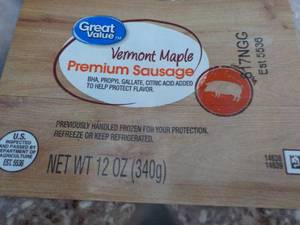 lot 184 image: Case of Frozen Vermont Maple Premiu...