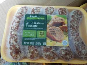 lot 200 image: Case of Frozen Signature Farms Mild...