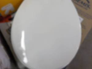 lot 235 image: Bemis Corn Mercral Almond Toilet Se...