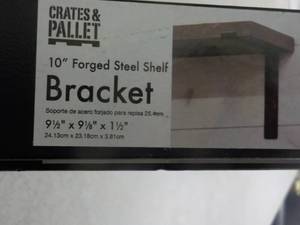 lot 239 image: 10 Black Forged Steel Shelf Bracke...