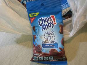 12 Bags of Chips Ahoy Thins Bites C...