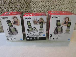 Lot of 3 V-Tech Cordless Phones Ope...