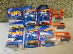 Hot Wheels and Matchbox Cars  EC1...
