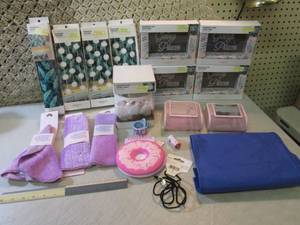 Lot of Misc Locker Accessories Deco...