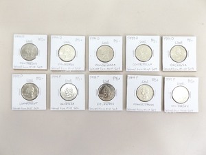 lot 33 image: Lot of 10 High Grade 1999 Philadelphia and Denver Mint Statehood Quarters