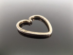 lot 38 image: Vintage .925 Sterling Silver Georg Jensen 44 Heart Key Holder