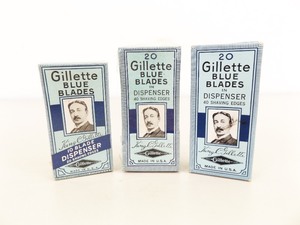 lot 14 image: Antique NEW in original Box Gillette Blue Blades