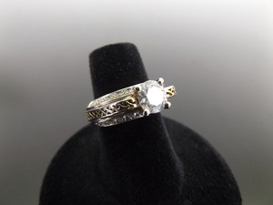 lot 68 image: .925 Sterling Silver Scrolled Crystal Ring Size 6