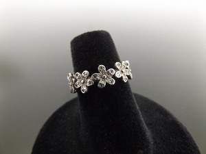 lot 71 image: .925 Sterling Silver PANDORA Flower Ring Size 4.5