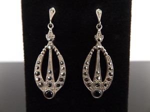 lot 79 image: .925 Sterling Silver Art Nouveau Dangle Post Earrings