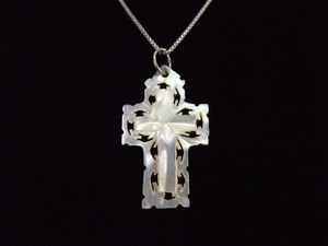 lot 86 image: .925 Sterling Silver Carved Mother of Pearl Cross Pendant Necklace