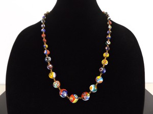 lot 89 image: Vintage 25 Murano Bead Necklace