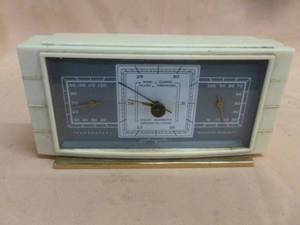 Vintage Weather Station