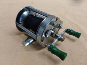 Vintage Fishing Reel