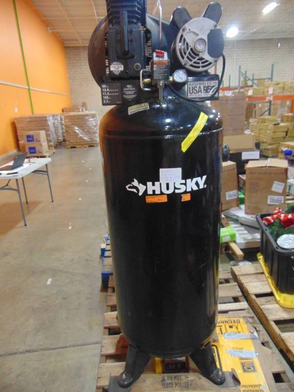 lot 305 image: Husky 60 Gal. Stationary Electric Air Compressor C602H