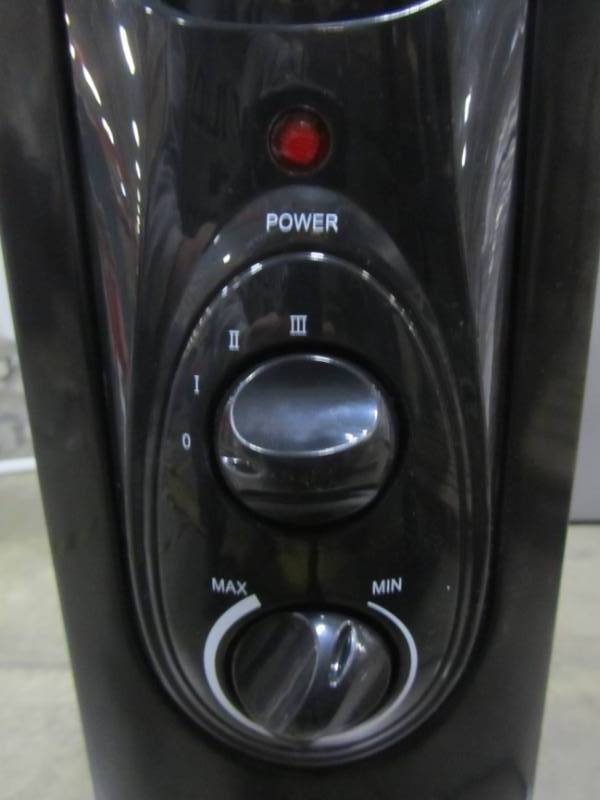 lot 150 image: Space Heater - Black