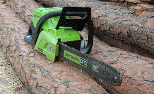 lot 46 image: Greenworks Pro 60-volt Max Lithium Ion 16-in Brushless Cordless Electric Chainsaw CS60L210