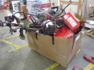 lot 86 image: WHOLESALE MIXED PALLET OF RETURNS - OUTDOOR POWER