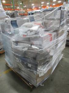 lot 221 image: WHOLESALE MIXED PALLET OF RETURNS - LIGHTING