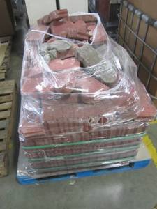 lot 122 image: Entire Pallet - PatioEdging Block