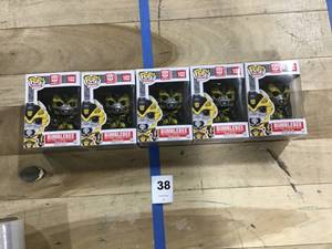 lot 38 image: Lot of Pop Movies- Transformer Bumble Bee 102 Lot of 5