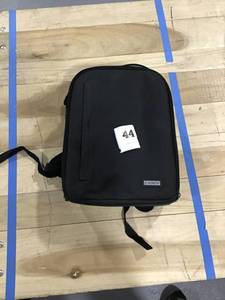 lot 44 image: Caden Photography Backpack- Zipper Closure, holds camera and up to five lenses
