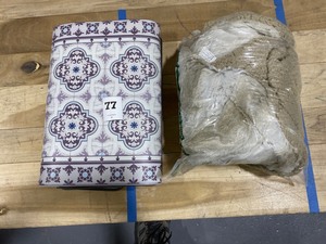 lot 77 image: Lot of home goods- Foam purple patterned fatigue mats (2) and large plush fluffy blanket (1)