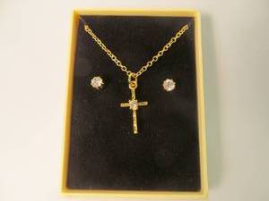 vintage jewelry