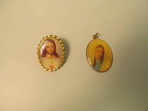 vintage jewelry
