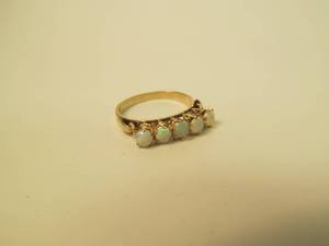 vintage jewelry