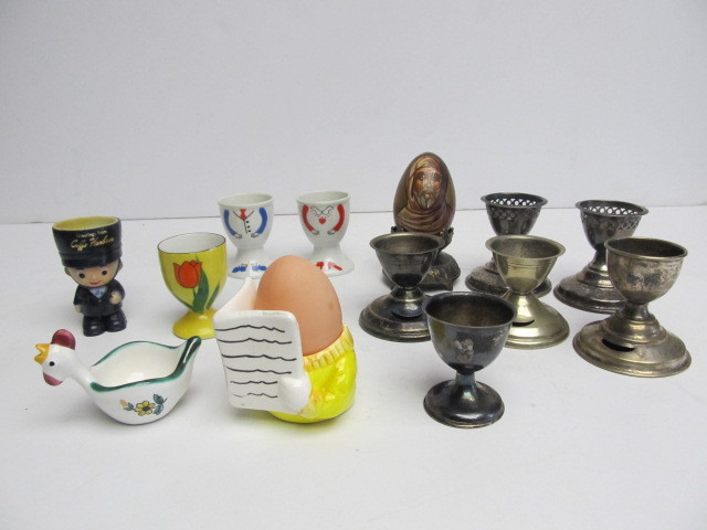 Collection Of Vintage Egg Cups Little Canada Estate Auction Collection Of Vintage Egg Cups Little