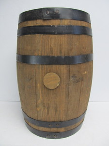lot 49 image: Antique 17 Oak Liquor Barrel