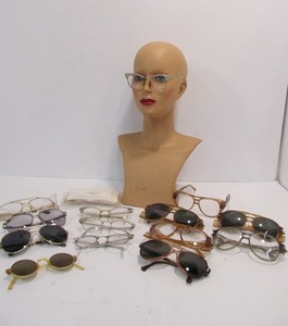 lot 150 image: Group of Vintage Sunglasses Safety Glasses & Eyeglasses