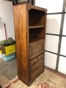 lot 248 image: Solid Oak Book Shelf Cabinet