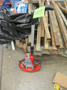 lot S105 image: Lufkin 12-12 in. Contractors Measuring Wheel
