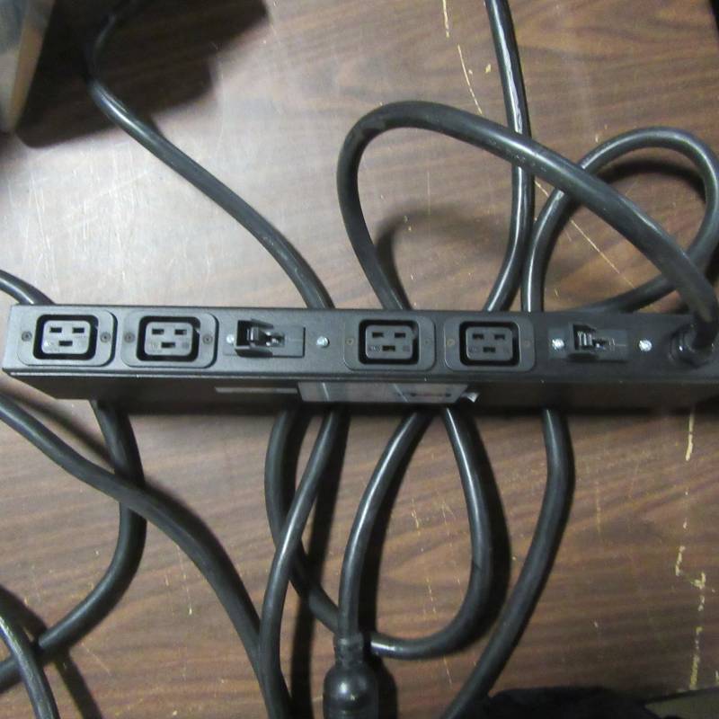 lot 53 image: Heavy Duty Data Center Power Brick