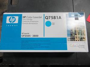 lot 42 image: HP Color LaserJet HP Toner Q7581A New