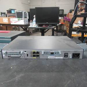 lot 92 image: Cisco 1841 Router