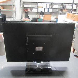 lot 97 image: ONIX 27 in LEDLCD Monitor   OX2710LED