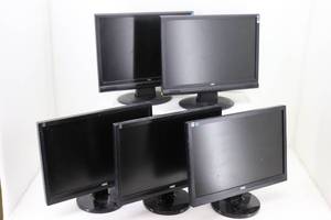 (5) AOC Monitors VGADVI