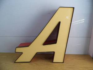lot 10 image: LED Letter A
