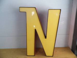 lot 11 image: LED Letter N