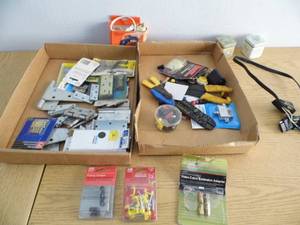 lot 20 image: Hardware