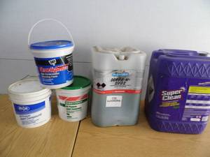 lot 24 image: Carpet Cleaning Chemicals